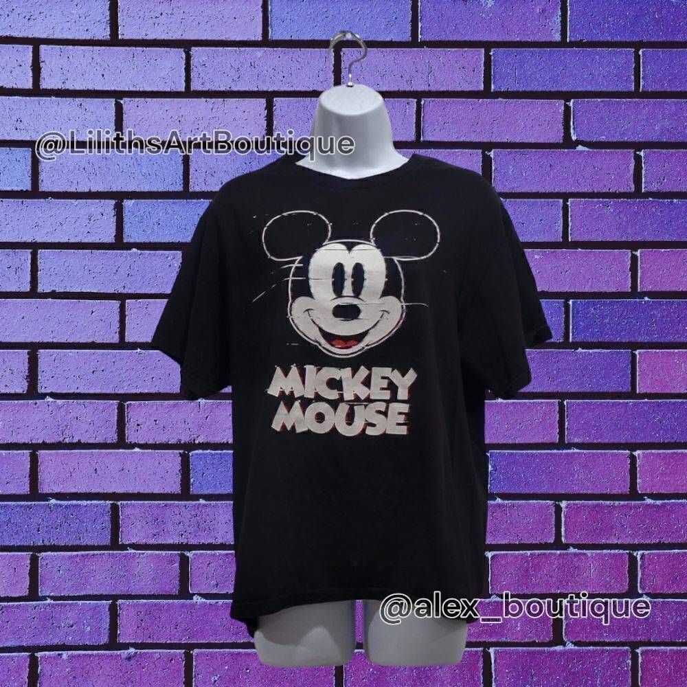 Disney Mickey Mouse Static Smile Tee(L031)- Size XL for Men